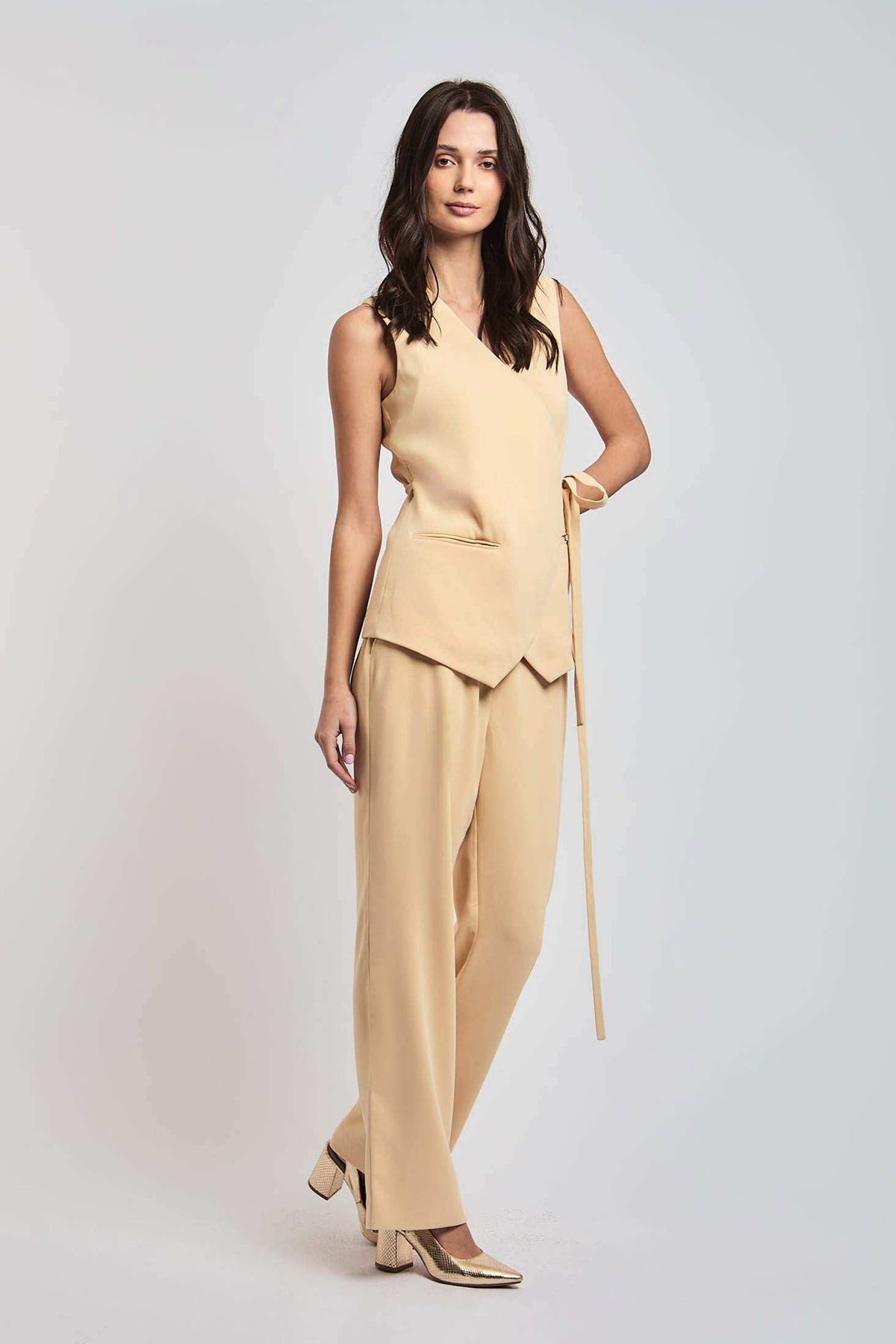 Women Regular Fit Pant - Brown