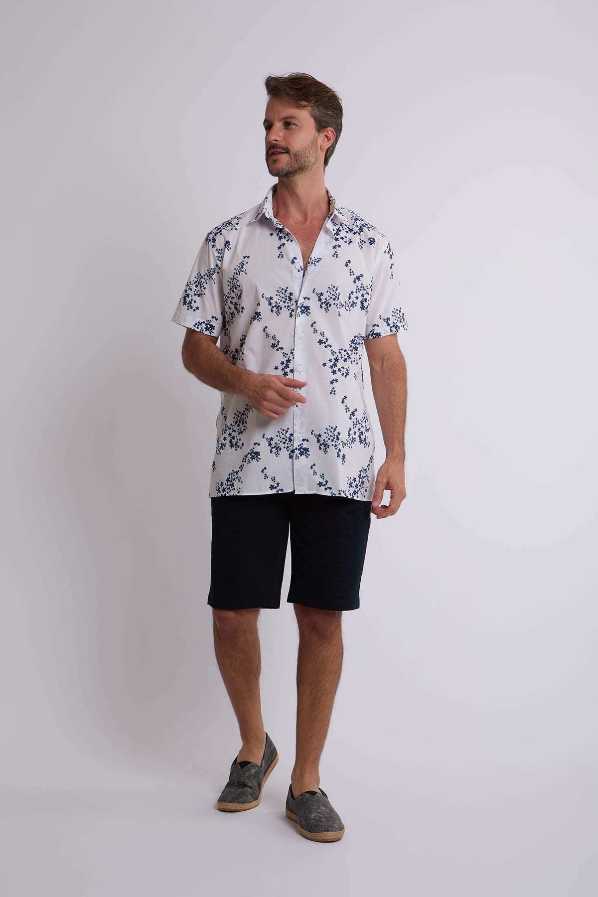Men Regular Fit Bermuda - Navy