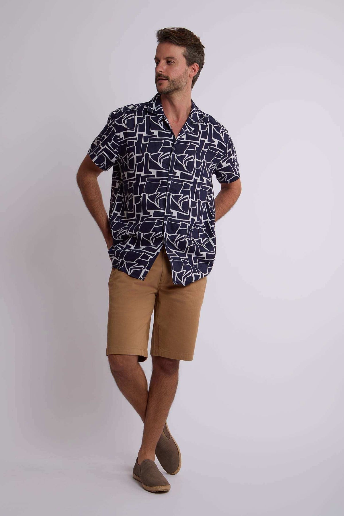 Men Regular Fit Bermuda - Printed Dark Blue