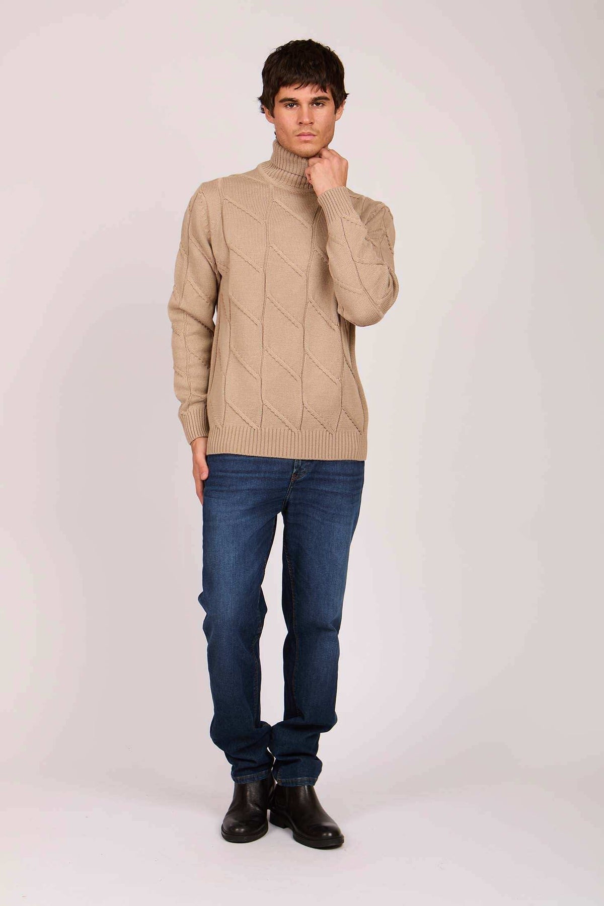 Men Regular Fit Pullover Brown