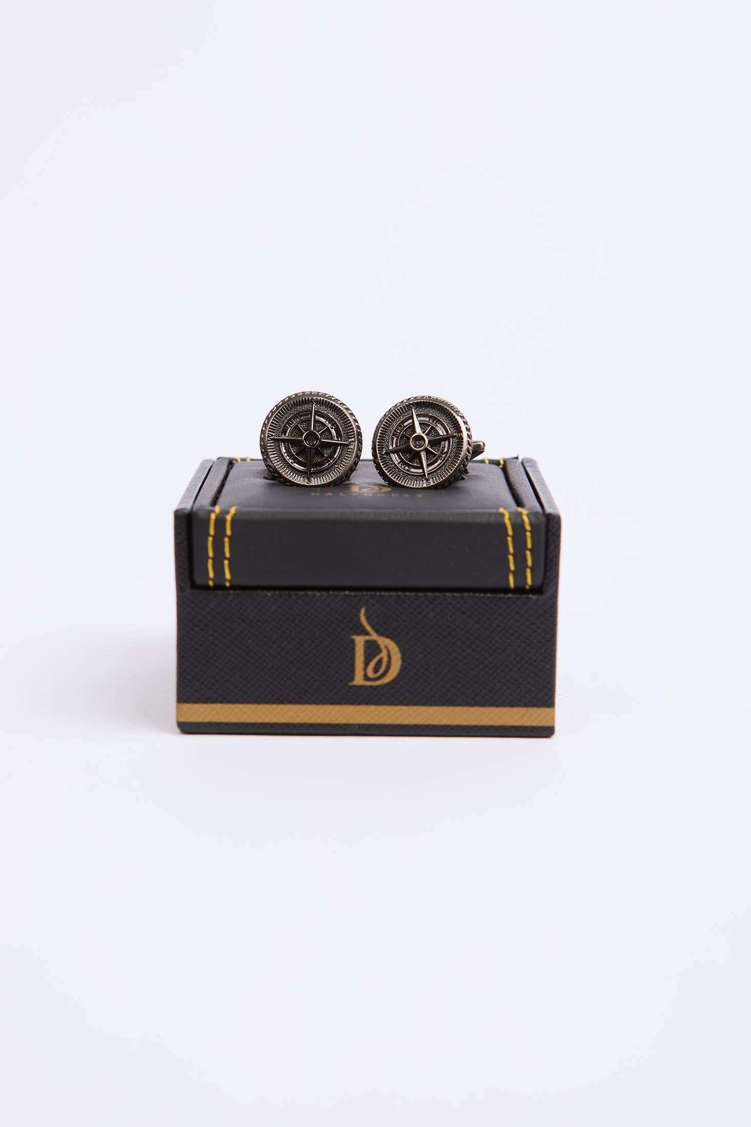 Men Regular Fit Cufflink Gun Grey