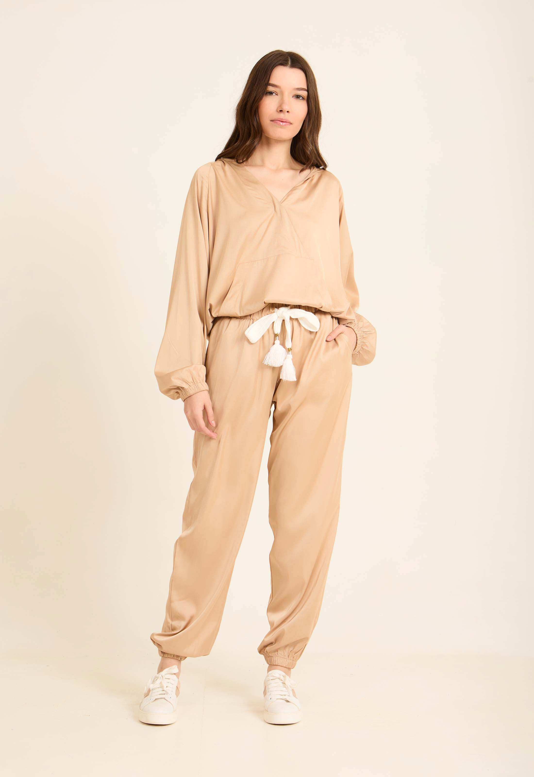 Elastic Waist with Drawstring Solid Sweatpants