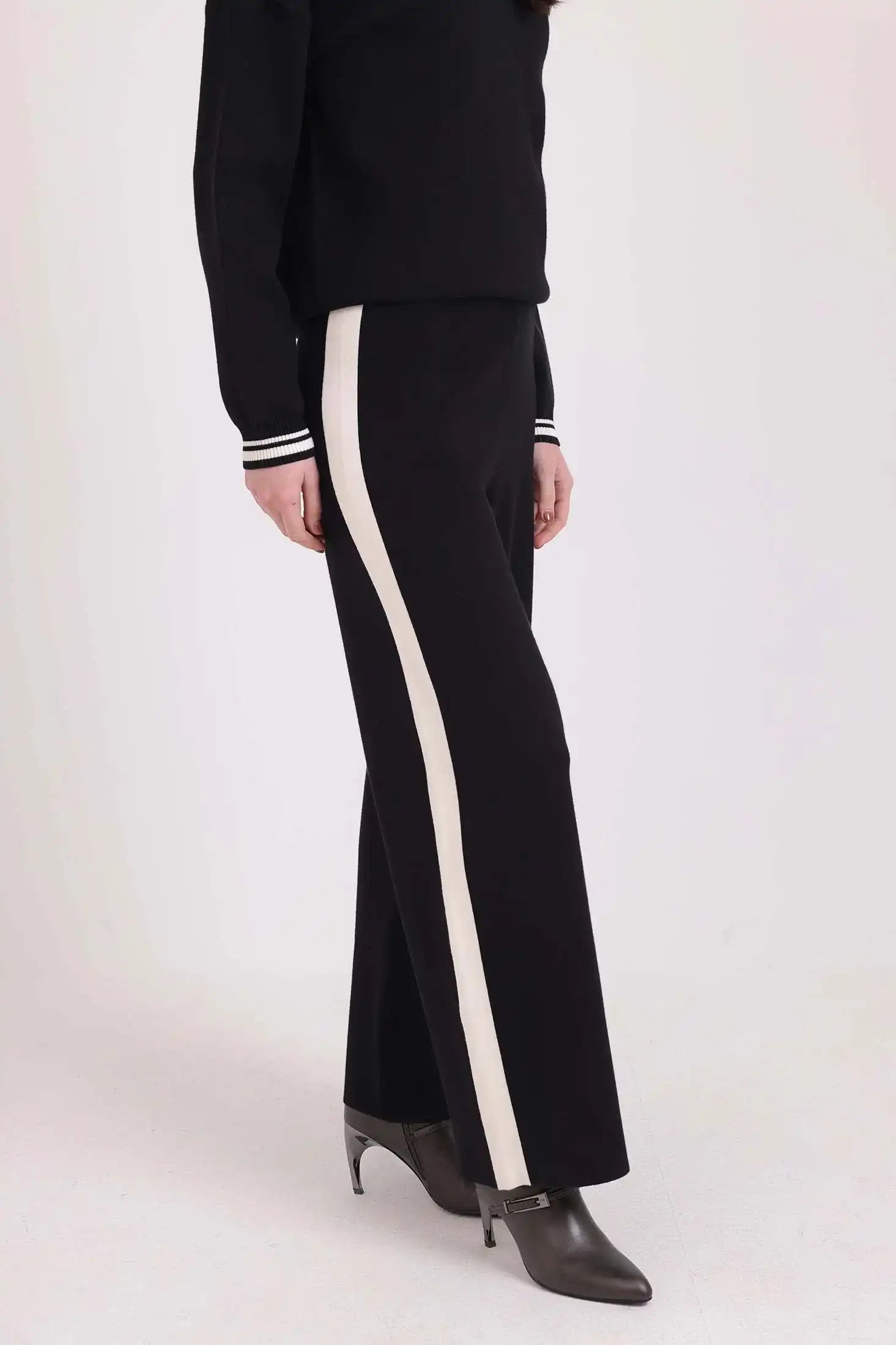 Slip On Comfy Solid Pants