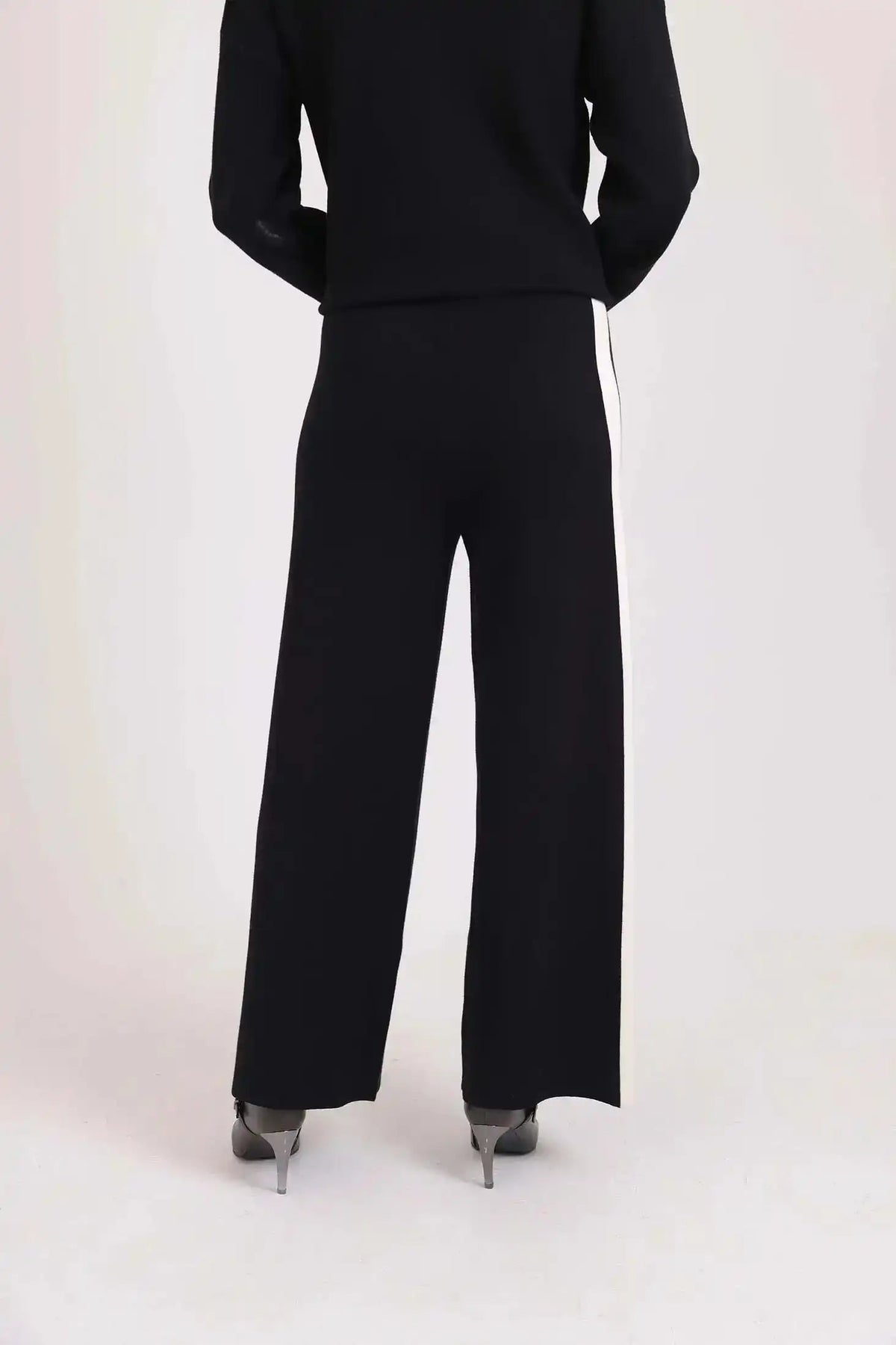Slip On Comfy Solid Pants