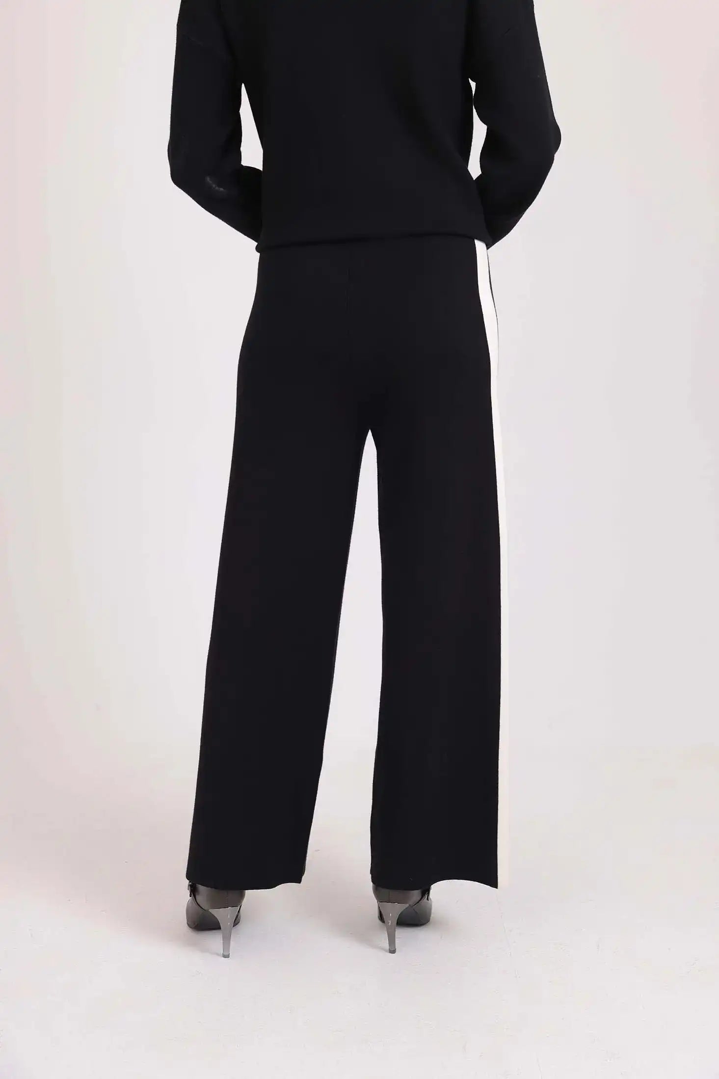 Slip On Comfy Solid Pants