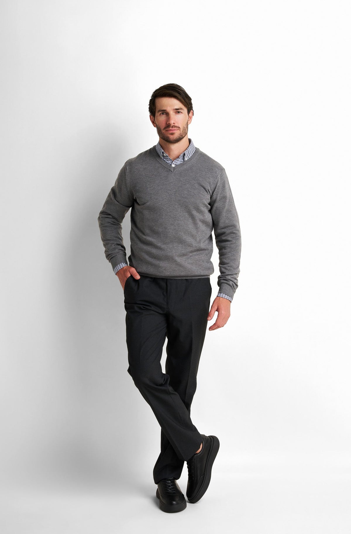V-Neck Pullover