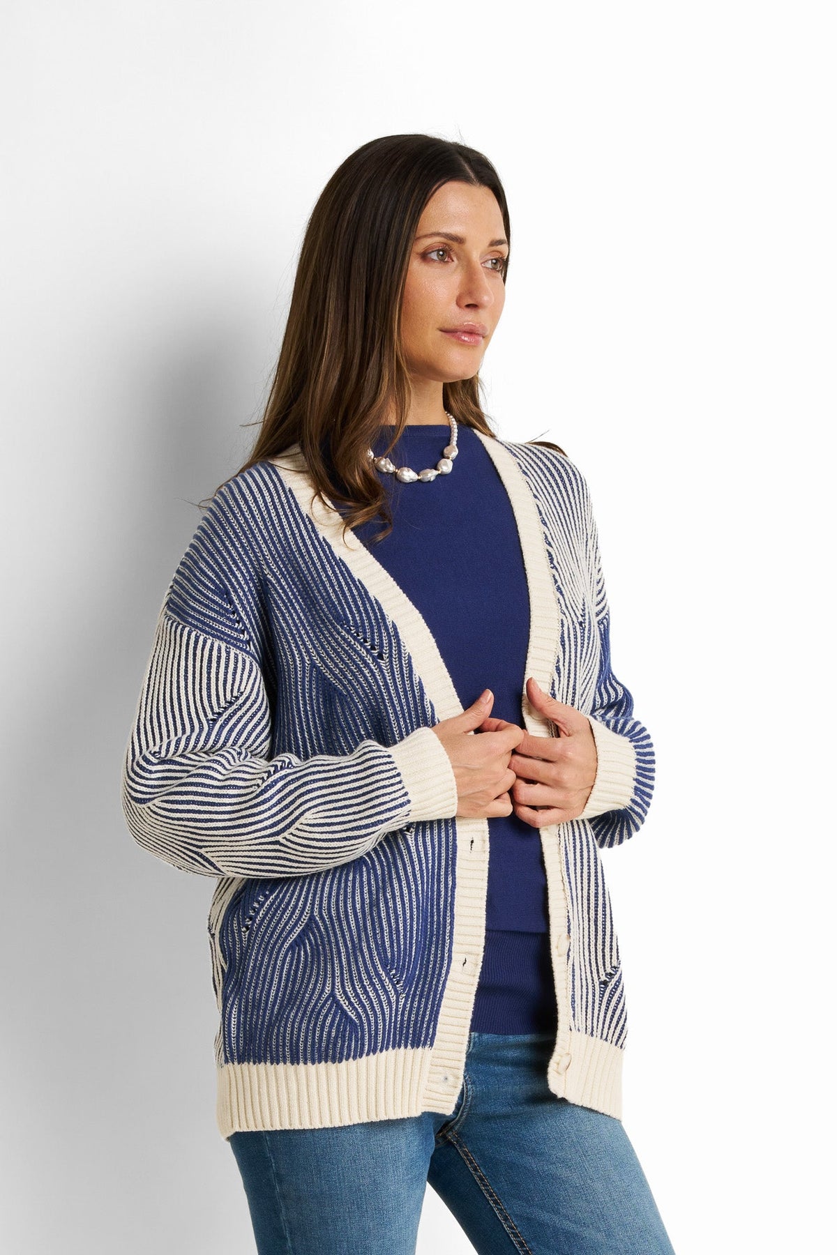 Loose-Fit V-Neck Cardigan